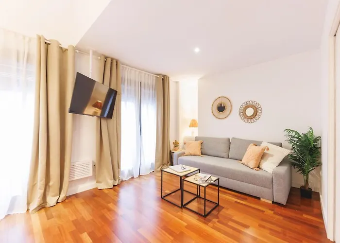 Bravissimo Placa Catalunya 2-2, Duplex Apartment